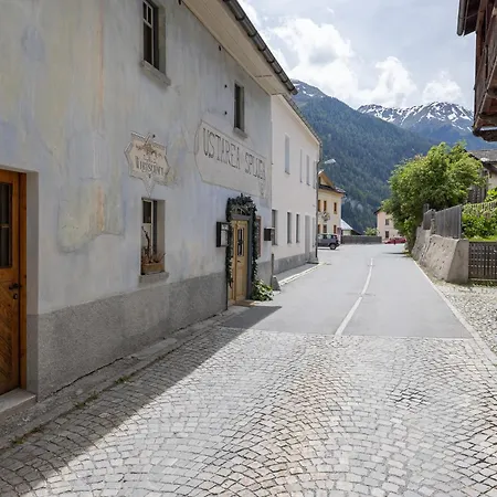 Zimmer Ustarea Spluga 3 Konukevi Ardez
